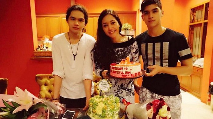 Pesta Ulang Tahun Mewah Dan Kado Seharga Milayaran Rupiah